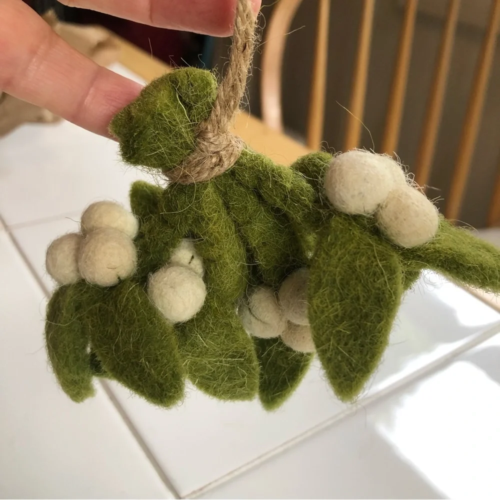 NWT Misletoe ornament Felted fair trade made